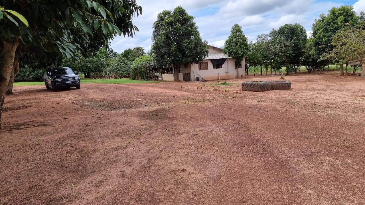 Fazenda formada entre Primavera do Leste e Poxoreu 2.400 ha