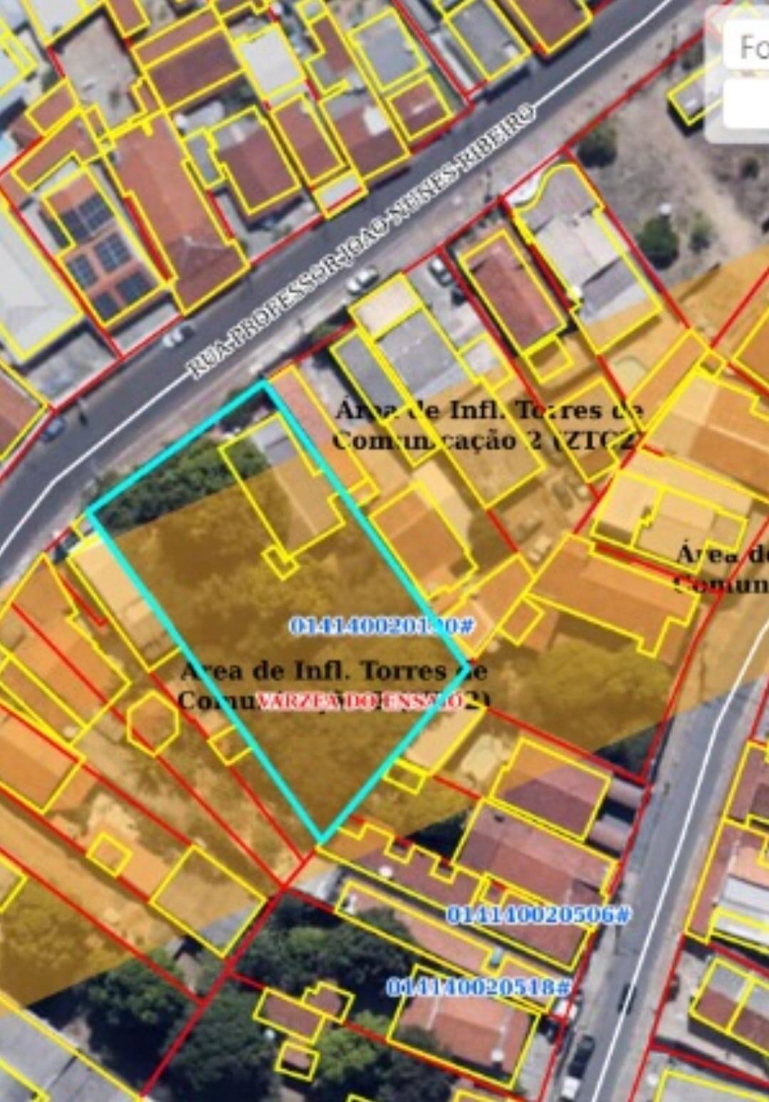 Terreno 1.358 m² bem localizado bairro Cidade Alta