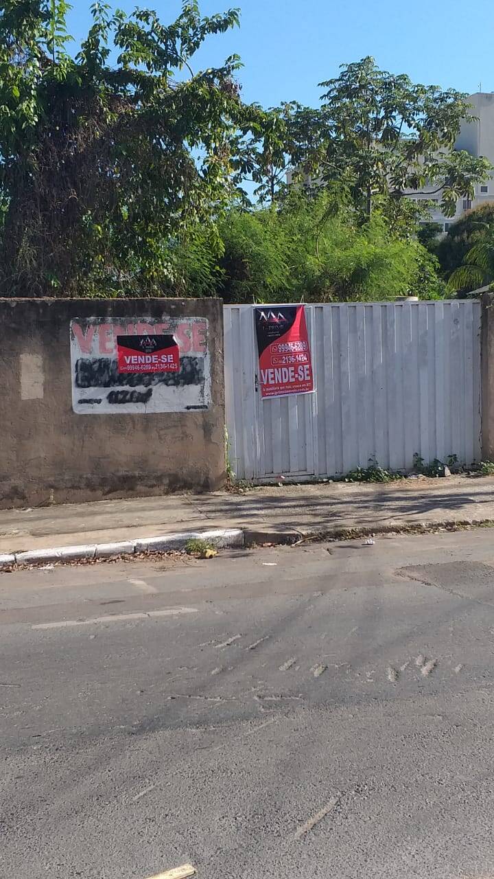 Terreno comercial a venda na Avenida Comandante Costa Centro Cuiabá.