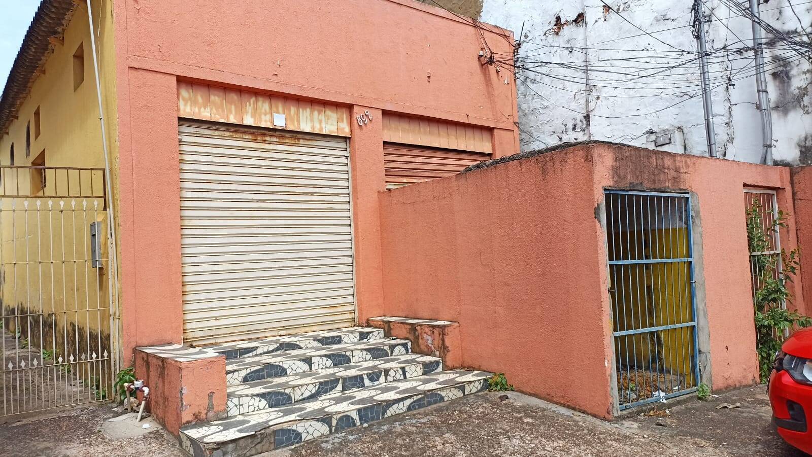 Barracão Proximo avenidas Fernando Correa e Corenel Escolastico