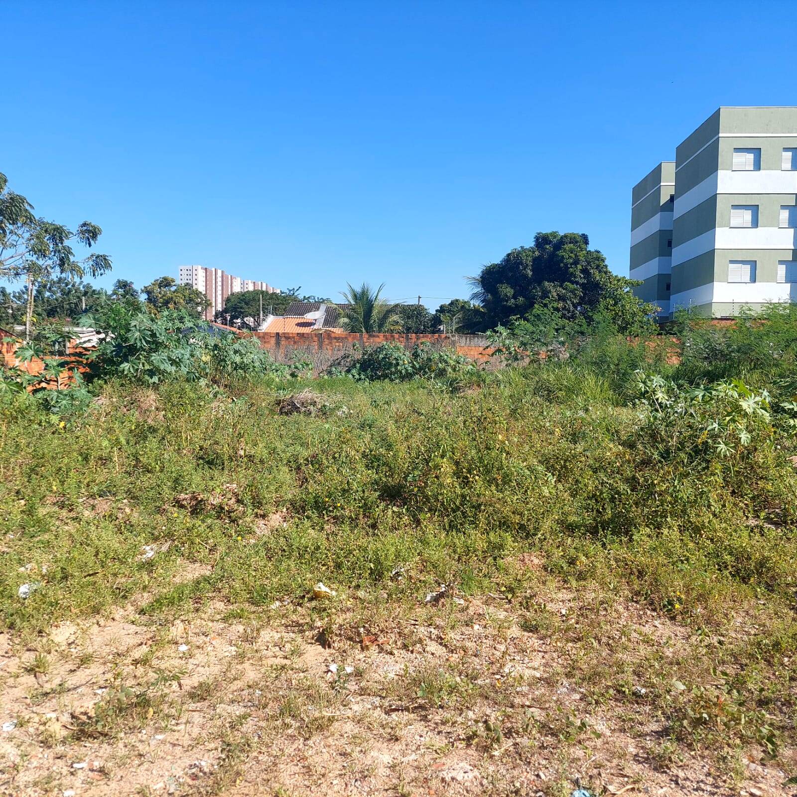 Lote medindo 360,00m² no Bairro Parque Ohara Cuiabá