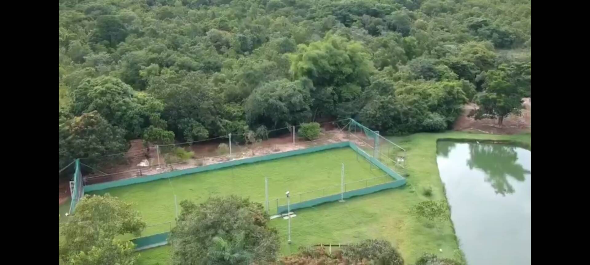 Chácara à venda em Várzea Grande MT com 20.000m², piscina e área gourmet