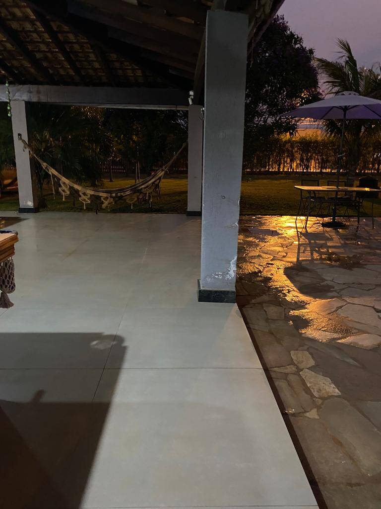 Alugo ou Vendo Casa Mobiliada, 3 Suítes e Piscina na Chapada dos Guimarães