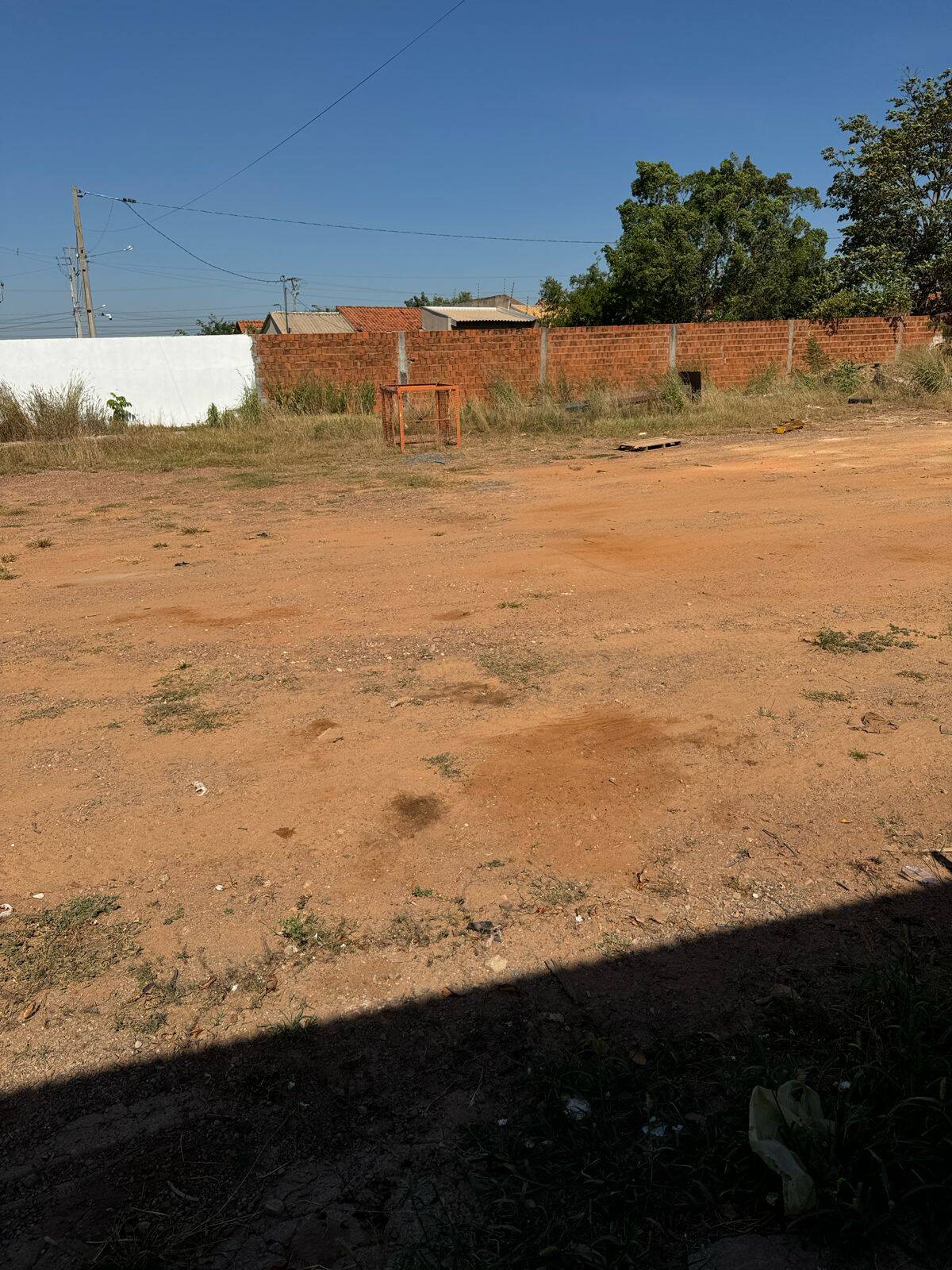 Terreno no 15 de Maio em Várzea Grande
