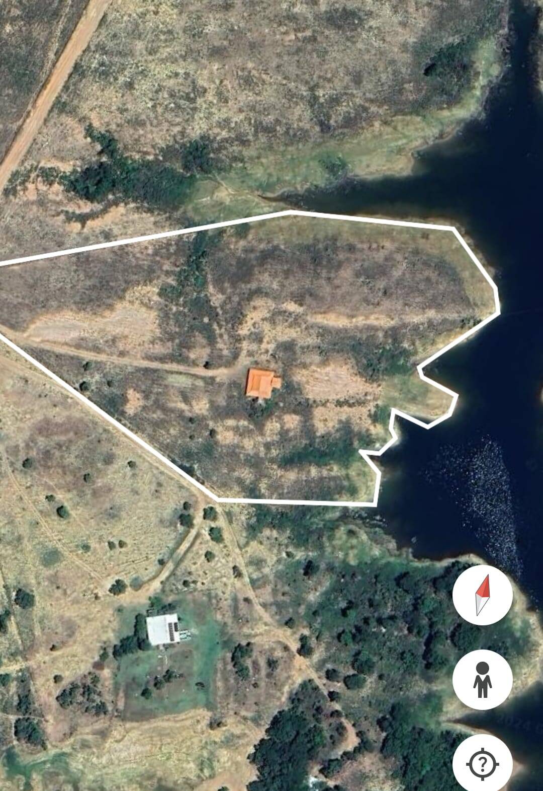 Chacara no lago Manso
