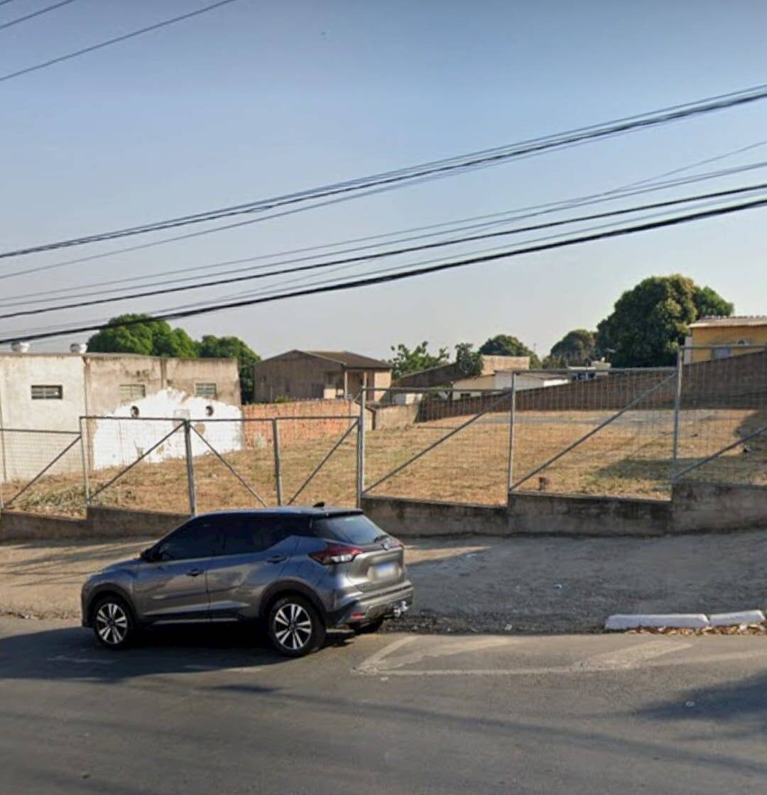 Vendo terreno comercial , esquina, 1440m² por R$1.450.000,00