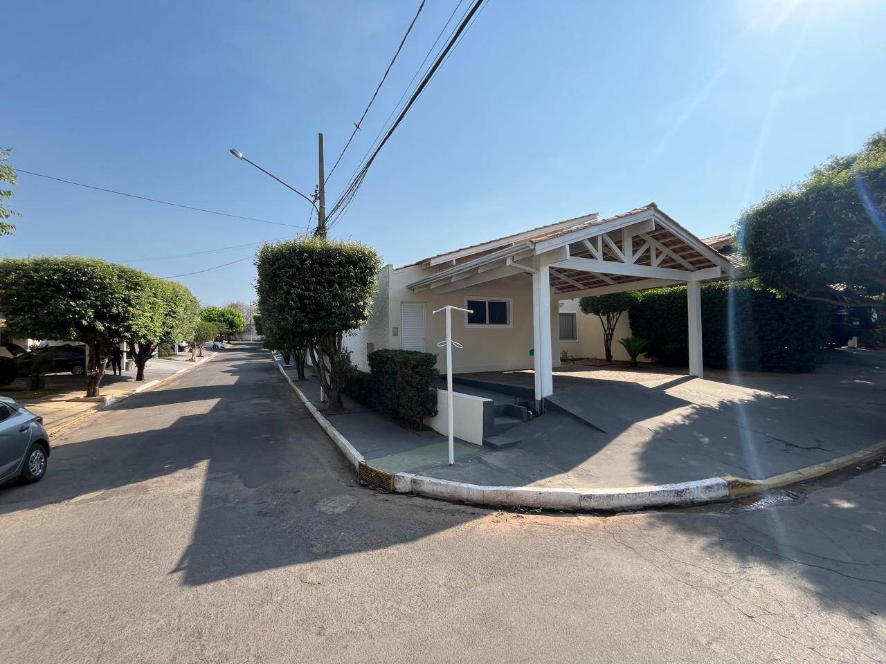 Vendo casa no condomínio Viverde, 03 quartos/Suíte,garagem, jacuzzi