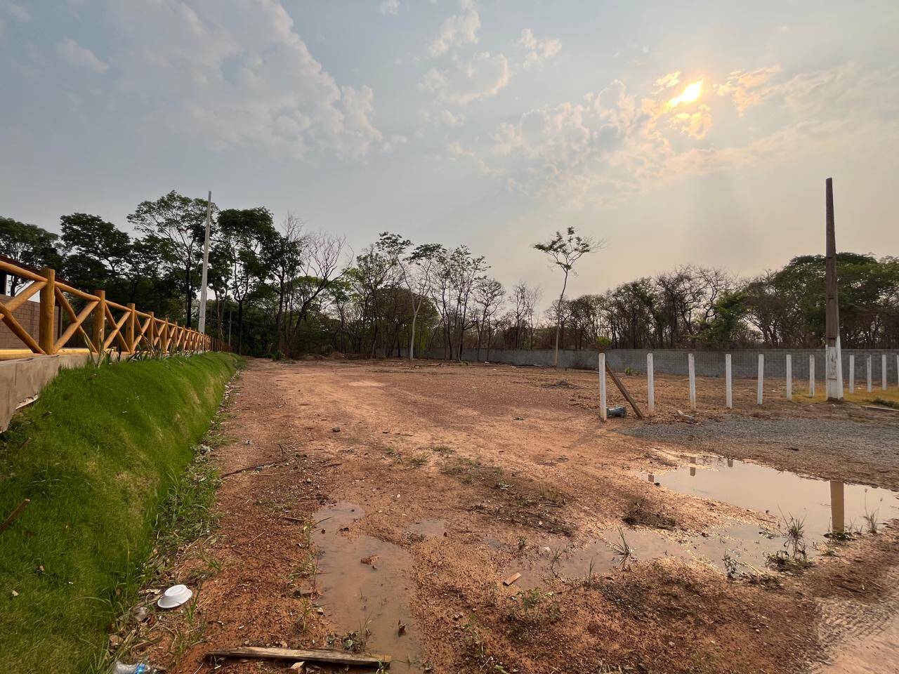 Vendo terreno Avenida das Torres, 4000m²