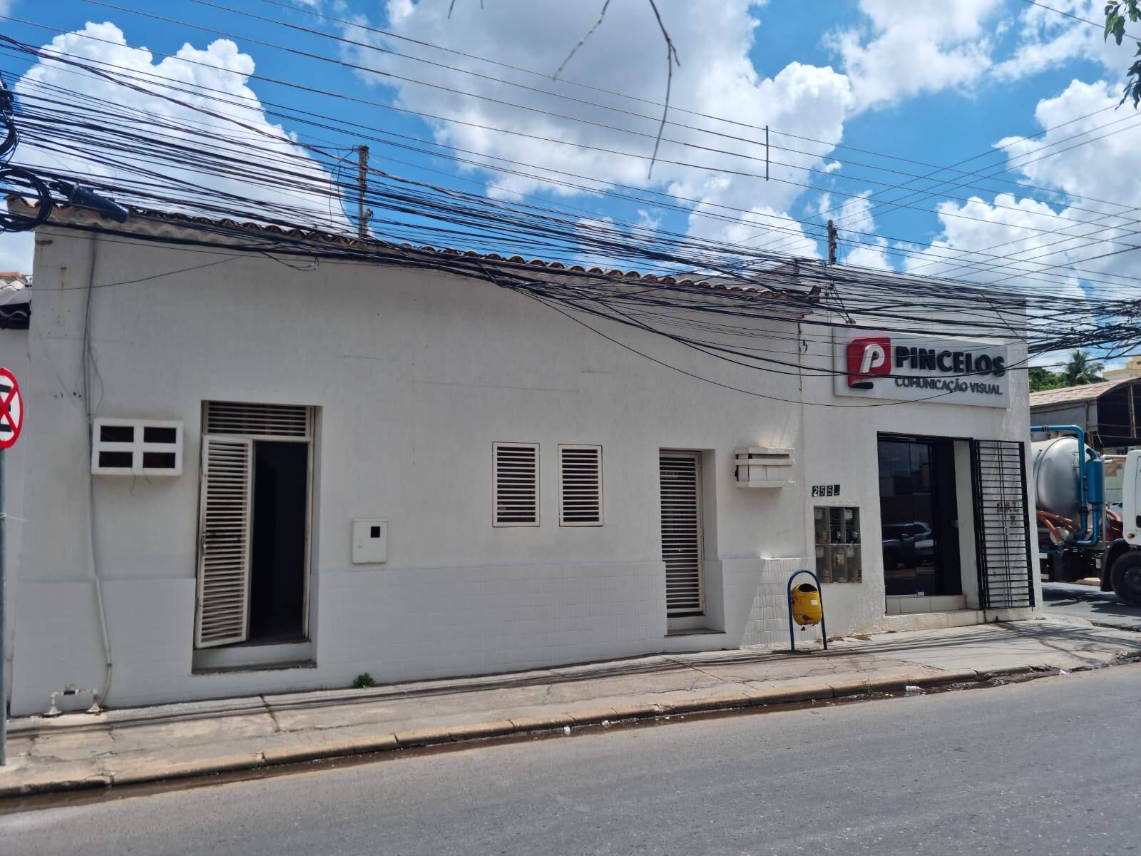Imóvel Comercial à Venda – Barão de Melgaço, ao lado da Unimed (Matriz)