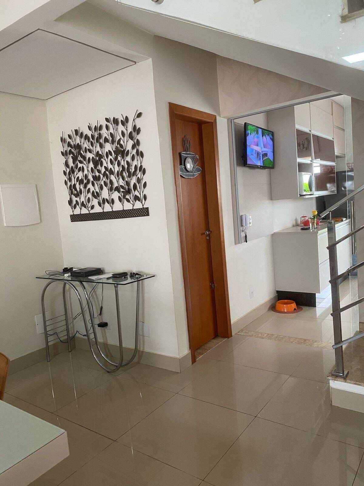 Sobrado à Venda – Jardim Califórnia, Cuiabá