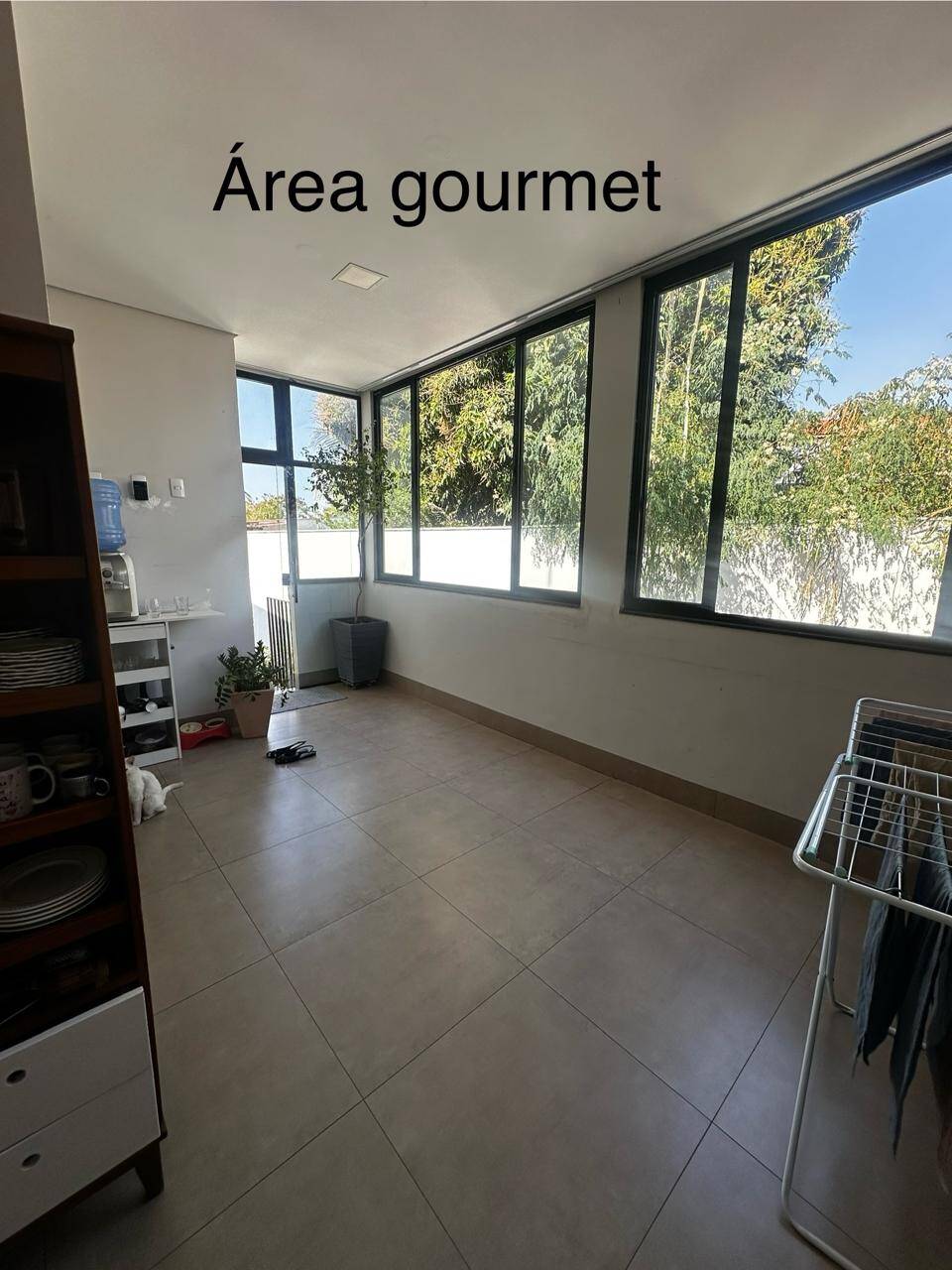Sobrado Comercial à Venda no Bairro Santa Rosa – Investimento Imobiliário