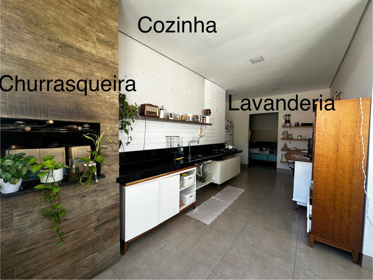 Sobrado Comercial à Venda no Bairro Santa Rosa – Investimento Imobiliário