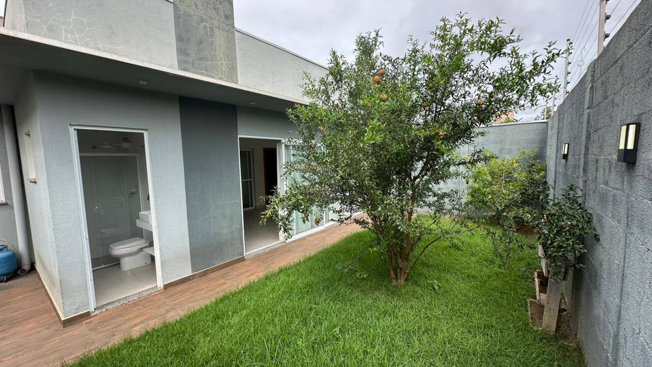 Casa no Condomínio Solar da chapada com Pscina proximo Centro Politico