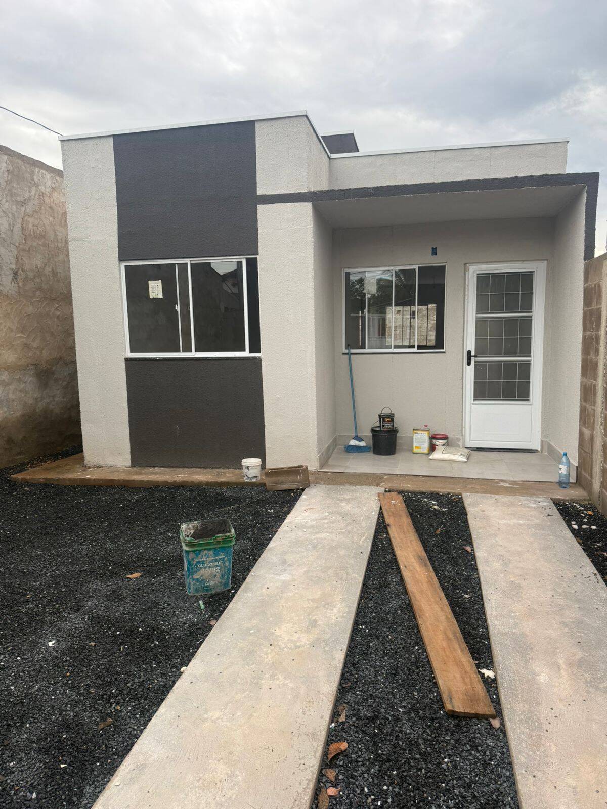 Casa nova com 2 quartos bairro Nova Esperança cuiaba conforto, segurança
