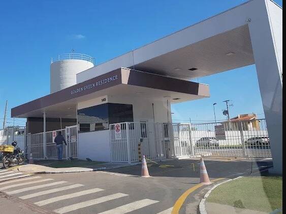APTO SEMIMOBILIADO NO CONDOMINIO GOLDEN GREEN EM CUIABÁ