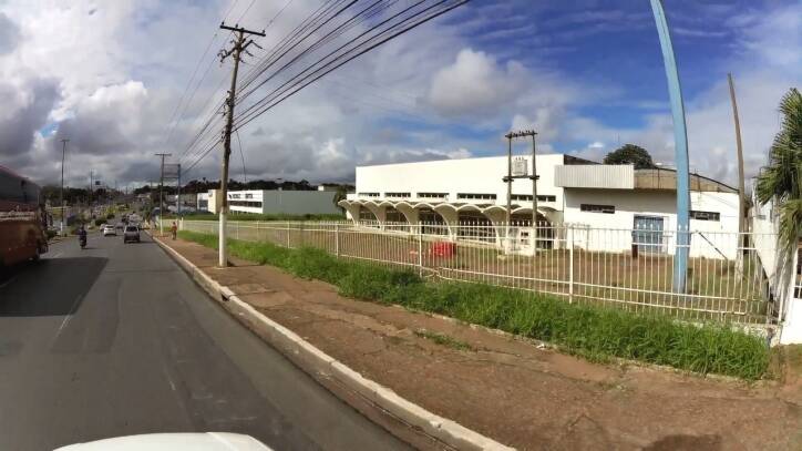 Alugo Imóvel Comercial grande porte Avenida Fernando Correa Cuiabá MT