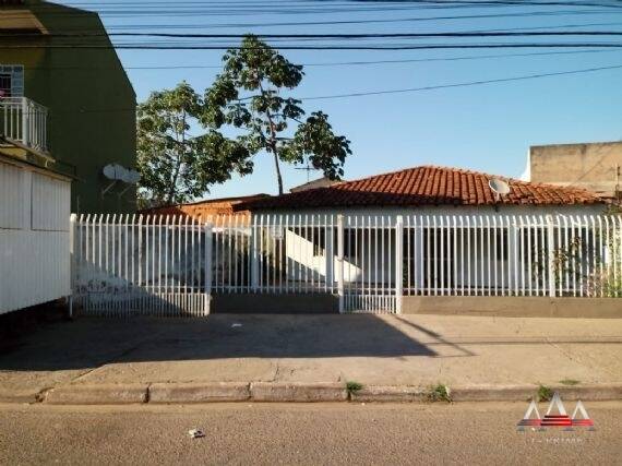 Casa a Venda com Tres Quartos no Bairro Campo Velho Cuiaba