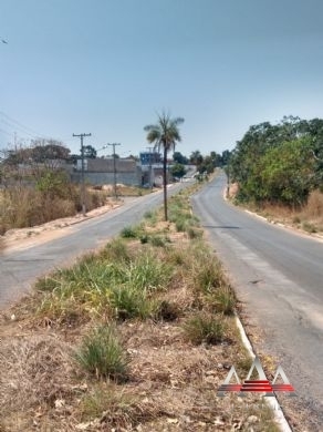 Terreno Comercial à Venda no Tropical Ville, Cuiabá