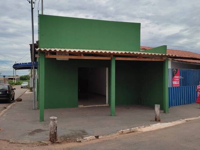 Casa para Venda em Várzea Grande - 3