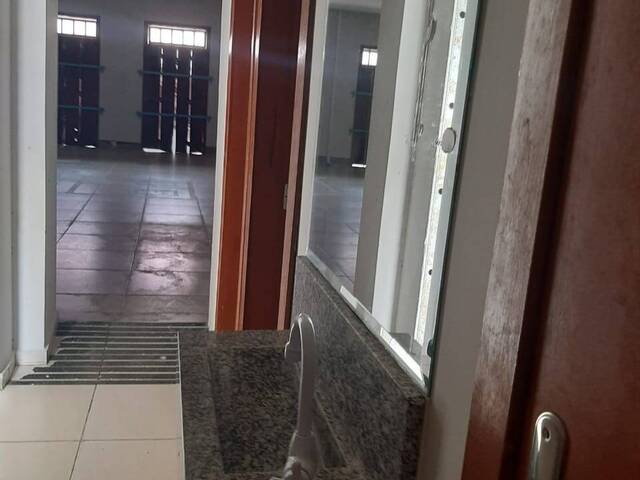 Salão Comercial para Venda em Cuiabá - 5