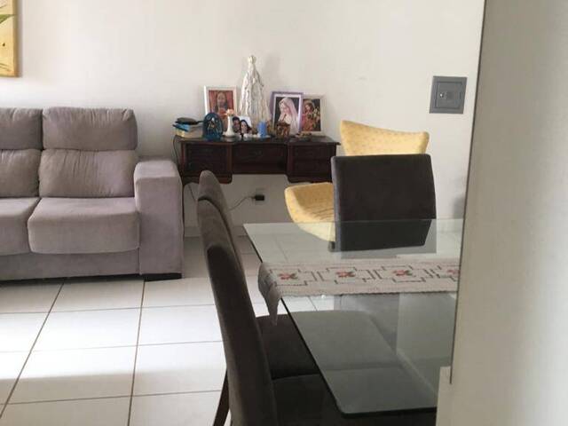 #1300 - Apartamento para Venda em Cuiabá - MT - 2