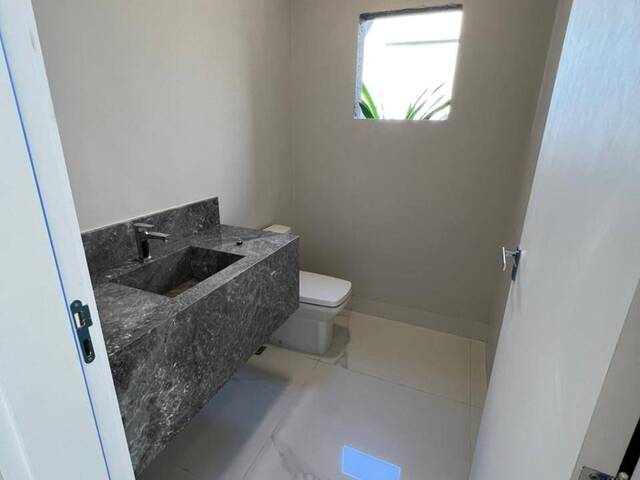 Casa em condomínio para Venda em Cuiabá - 4