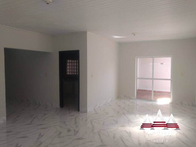 #1495 - Casa para Venda em Várzea Grande - MT - 3