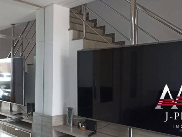 #1545 - Casa em condomínio para Venda em Cuiabá - MT - 1