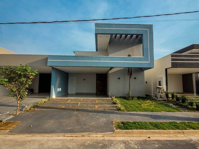 #1568 - Casa em condomínio para Venda em Cuiabá - MT