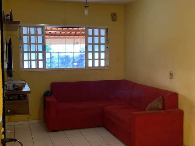 Casa para Venda em Cuiabá - 2