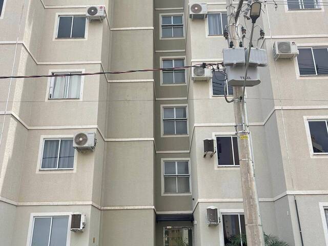Apartamento para Venda em Cuiabá - 2