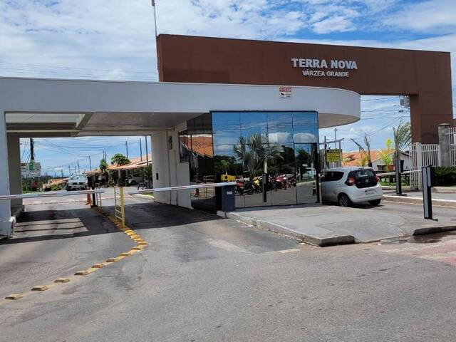 #1753 - Casa em condomínio para Venda em Várzea Grande - MT - 2