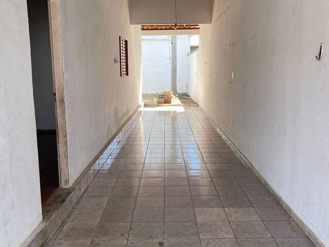 Casa para Venda em Várzea Grande - 5