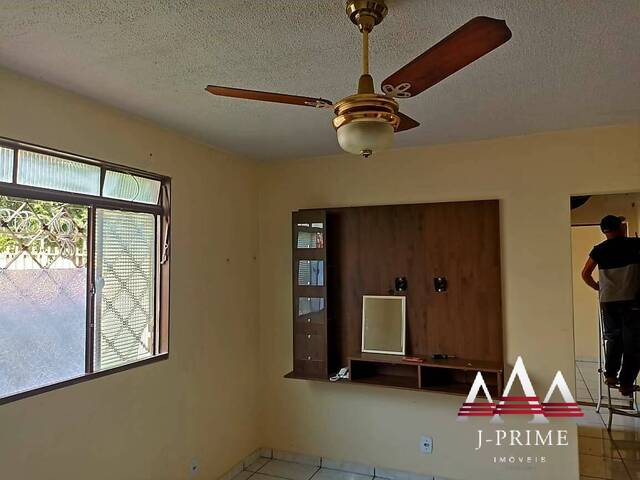 #1828 - Apartamento para Venda em Várzea Grande - MT - 2
