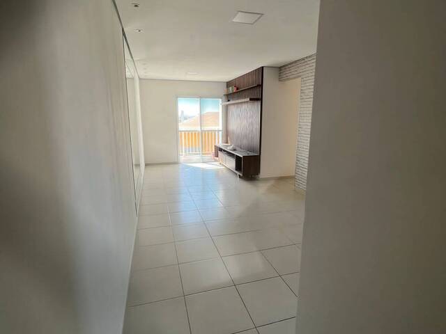 Apartamento para Venda em Cuiabá - 2