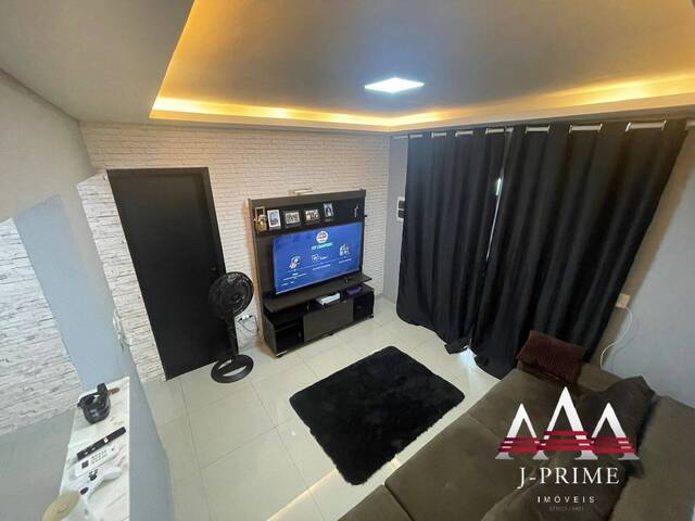 #1916 - Casa para Venda em Cuiabá - MT - 2