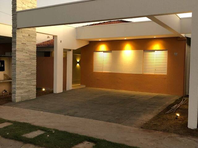 Casa para Venda em Cuiabá - 5