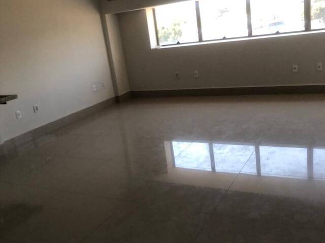 Sala Comercial para Venda em Cuiabá - 5