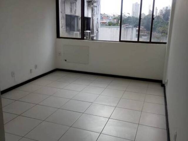 Sala Comercial para Venda em Cuiabá - 4