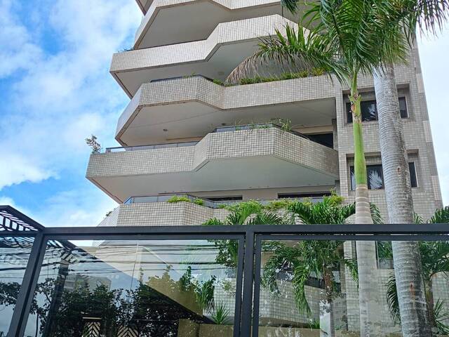 #590 - Apartamento para Venda em Cuiabá - MT