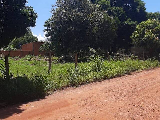 Terreno para Venda em Cuiabá - 2