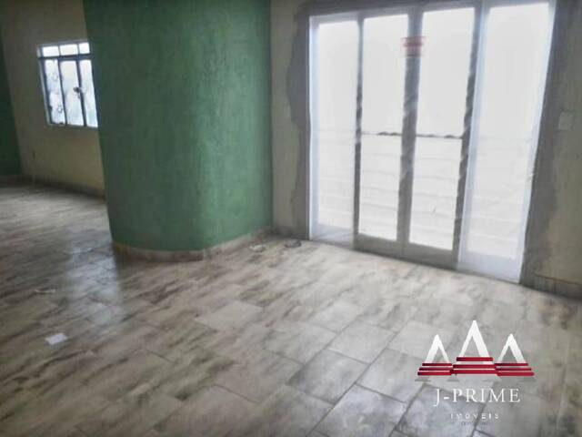 Casa para Venda em Várzea Grande - 5