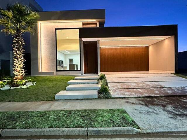 #2219 - Casa para Venda em Cuiabá - MT - 2