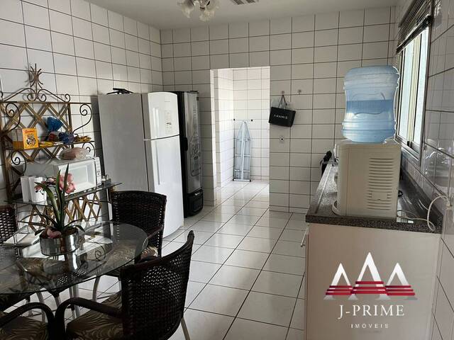 Apartamento para Venda em Cuiabá - 4