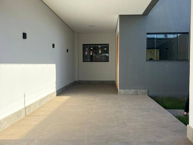 #2244 - Casa para Venda em Cuiabá - MT - 2