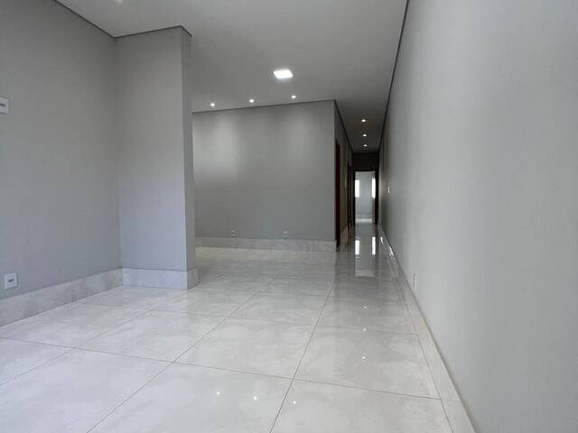 #2244 - Casa para Venda em Cuiabá - MT - 3