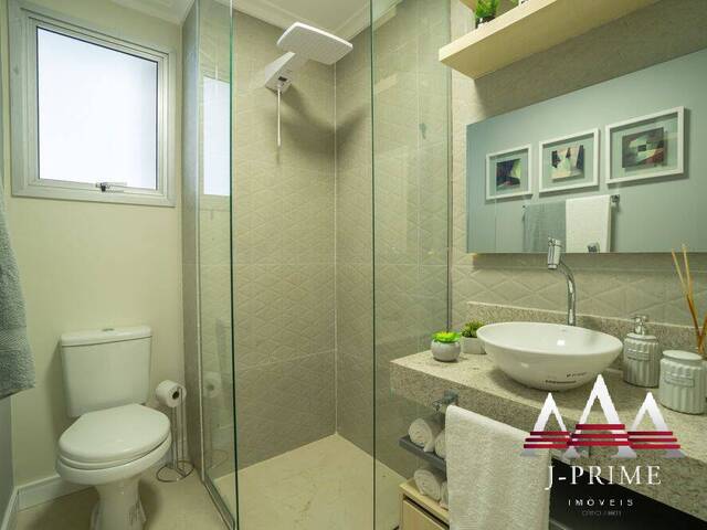 Apartamento para Venda em Cuiabá - 2