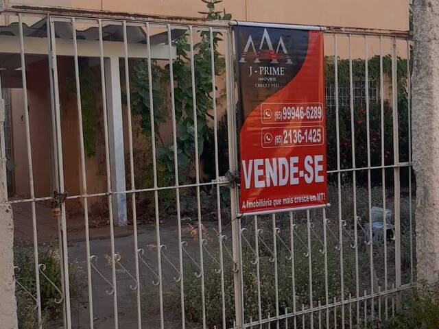 Casa para Venda em Cuiabá - 2