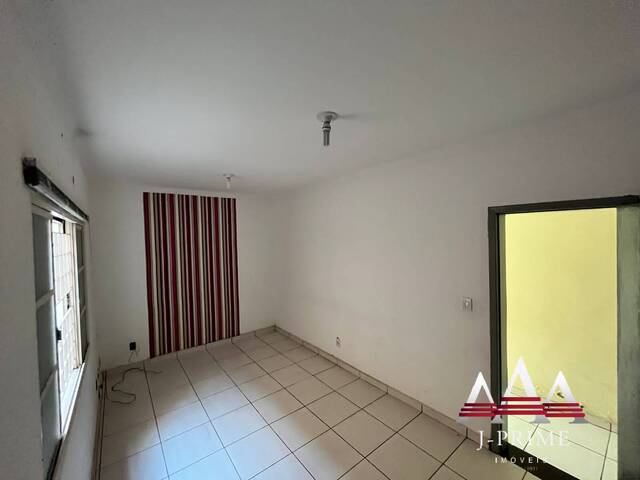 #2330 - Sala para Venda em Cuiabá - MT - 3