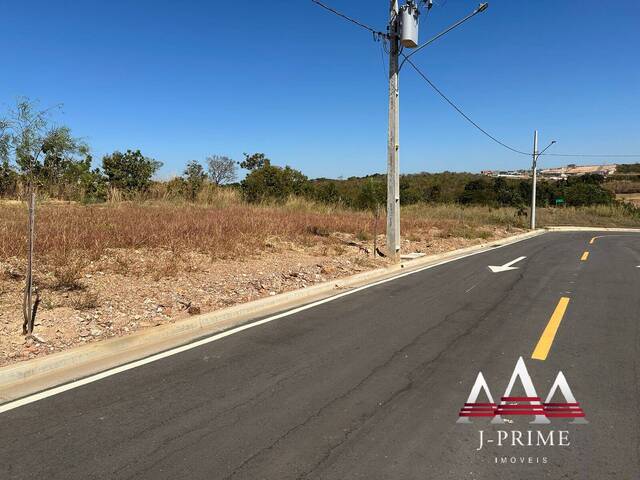 #2335 - Conjunto Comercial para Venda em Cuiabá - MT - 3
